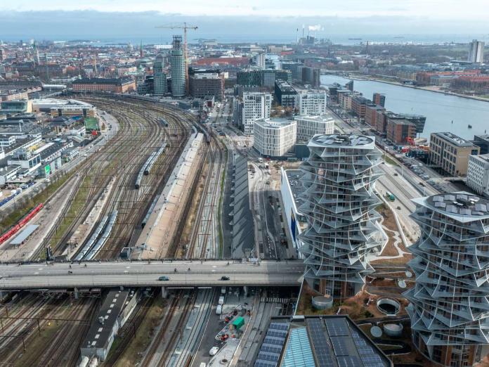 Busterminalen set fra luften. 